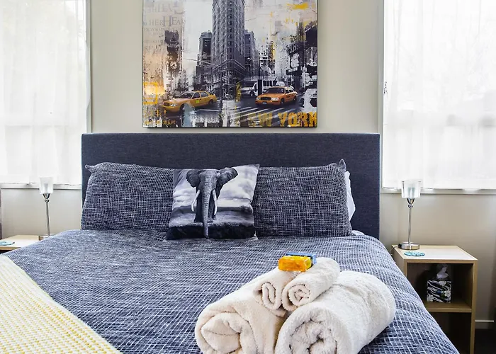 Chic Private Studio 5 Mins From Airport And Shops